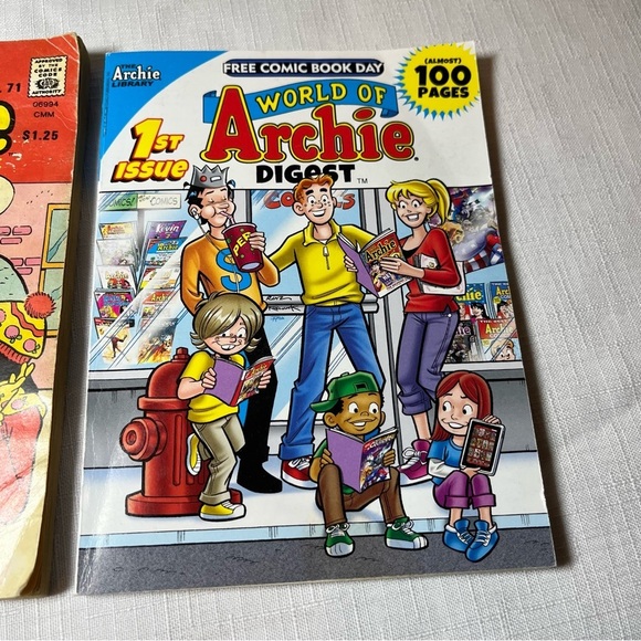 Archie Comics Digest Magazine Pair - Picture 4 of 8